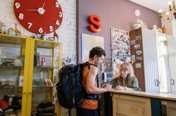 Como usar o novo sistema de check-in digital que passou a ser obrigatório para hotéis e pousadas