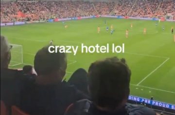 Hotel dentro de estádio de futebol viraliza com vista inusitada da janela dos quartos; VÍDEO