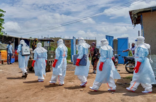 EUA pedem que Europa imponha restrições de viagem relacionadas ao ebola antes da Copa do Mundo