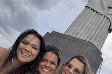 ‘A gente vai de arrasta’: o pavor das amigas presas no Cristo Redentor na ventania